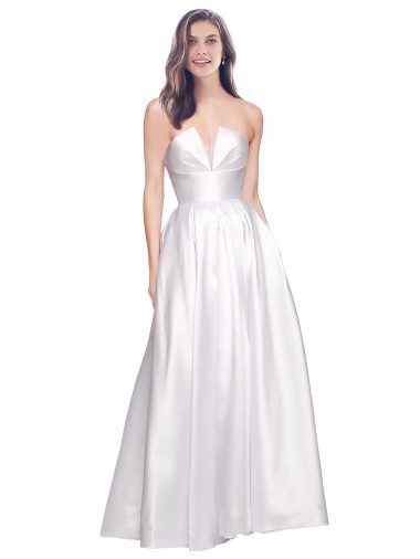 Discount Long White Sleeveless A-Line Low Back Formal Evening Dress Canada